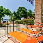 Lägenhet Moletto With Sea View