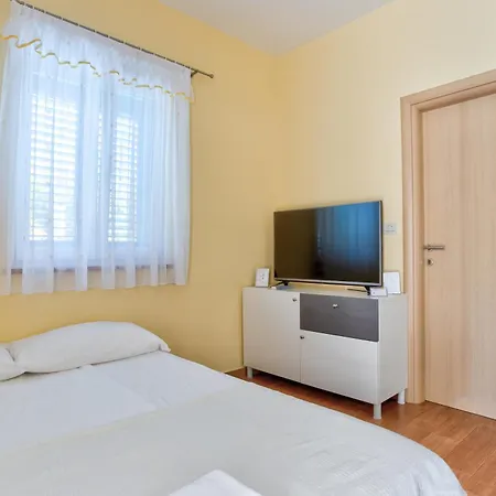 Апартаменты Moletto With Sea View *