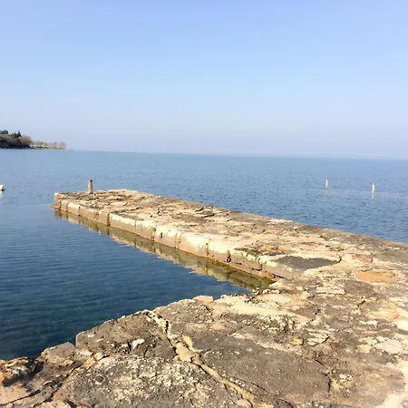 Moletto With Sea View *