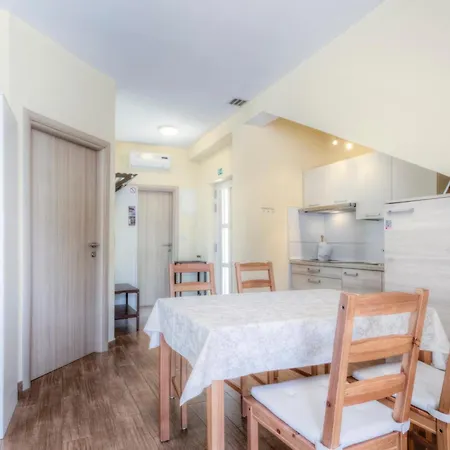 Moletto With Sea View *